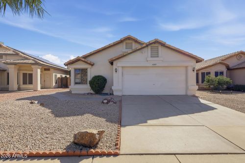 4257 E Rosemonte Drive, Phoenix, AZ, 85050 | Card Image