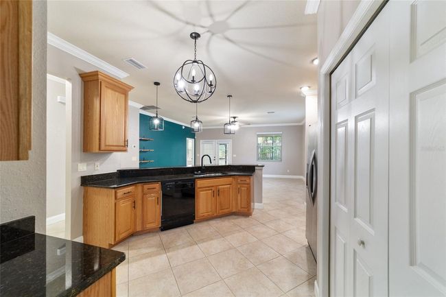 2127 Ne 38 Th Ter, House other with 3 bedrooms, 2 bathrooms and null parking in Ocala FL | Image 11