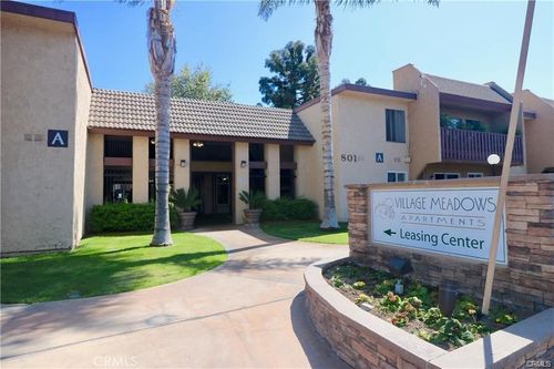 apt-a111-801 S Lyon St, Santa Ana, CA, 92705-4216 | Card Image