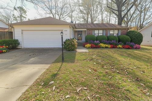 2101 Tanglewood Dr, Jonesboro, AR, 72401-4656 | Card Image