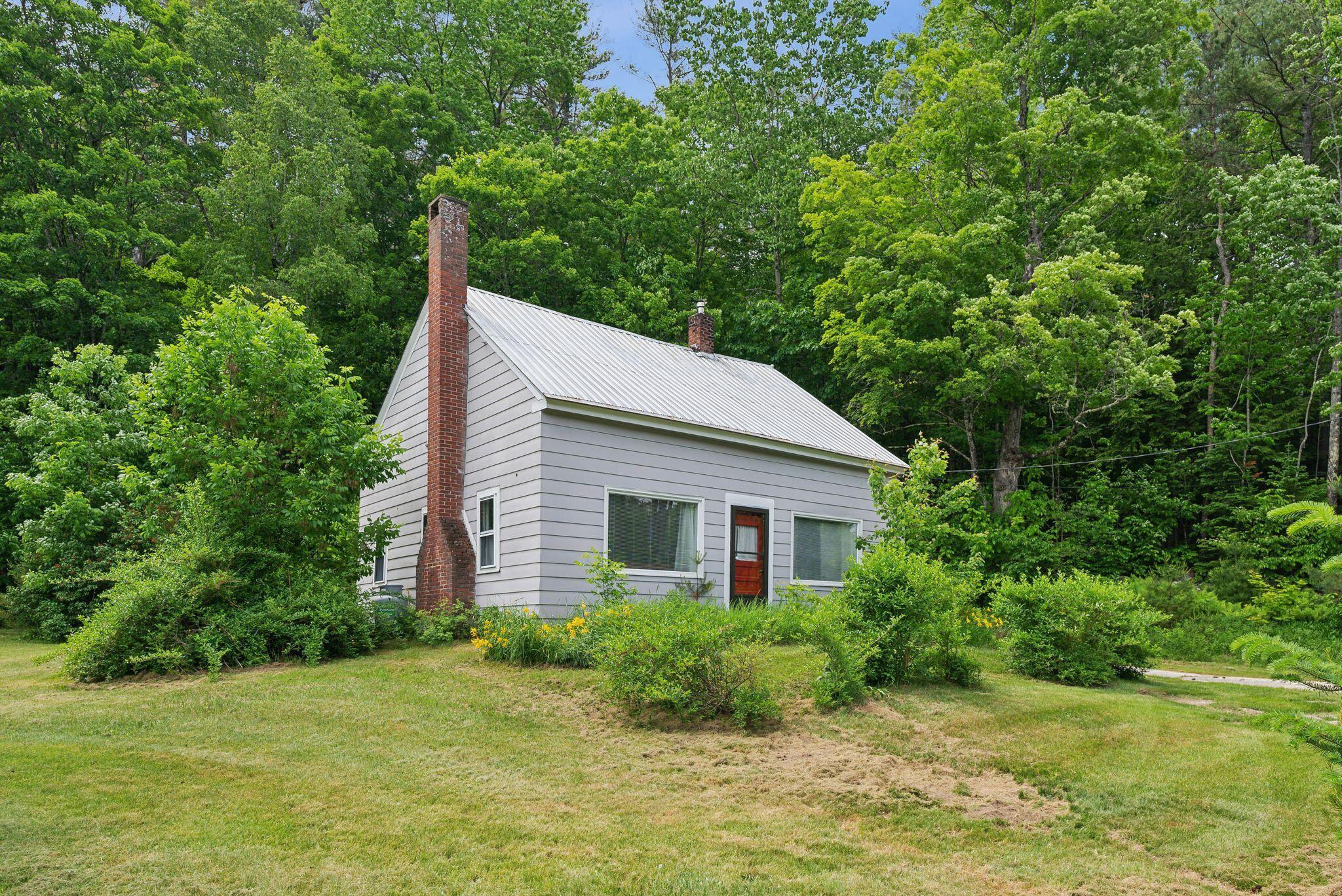 Lovers Ln, Bethel, ME 04217