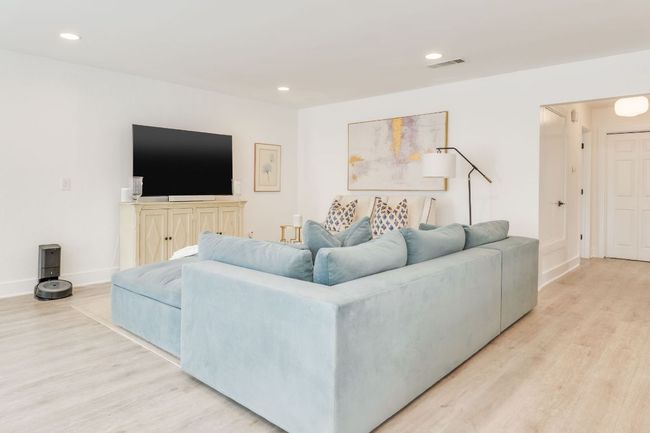 5400 Grover Ave, House other with 3 bedrooms, 2 bathrooms and 2 parking in Austin TX | Image 10