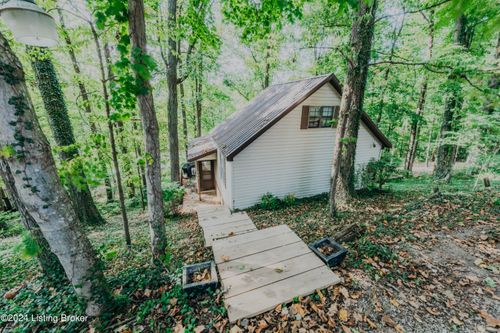 110 Nathan Rd, Falls Of Rough, KY, 40119 | Card Image