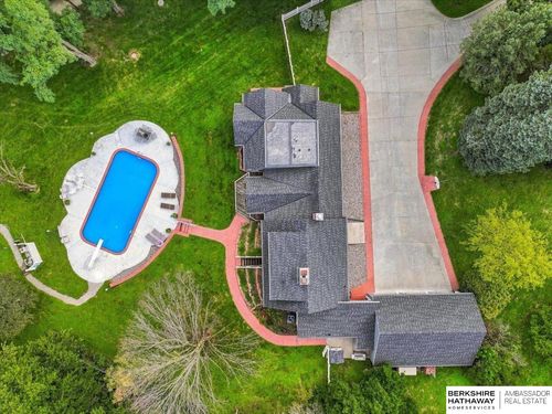 4 Prairie Hills Ln, Council Bluffs, IA, 51503-0559 | Card Image