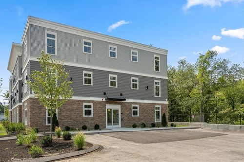 306-7 Cross St, Wilmington, MA, 01887-3201 | Card Image