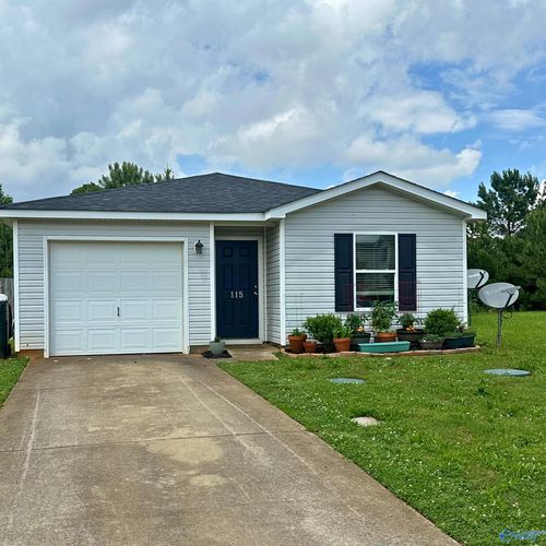 115 Foxford Ln, Harvest, AL, 35749-3203 | Card Image