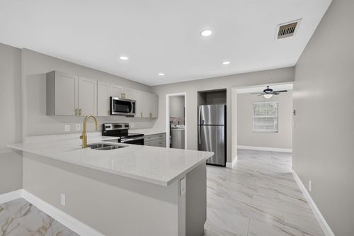 4873 Arthur St, Palm Beach Gardens, FL, 33418-5739 | Card Image