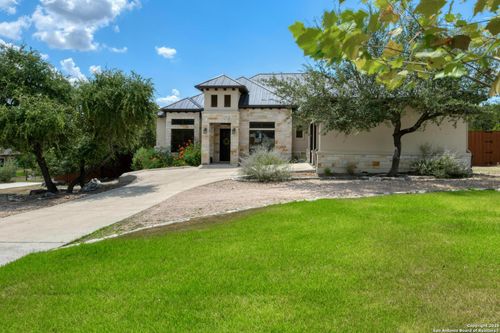 230 Paradise Hls, New Braunfels, TX, 78132-2243 | Card Image
