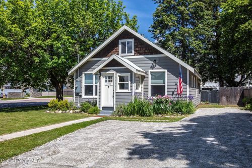 1332 Chestnut St, Sandpoint, ID, 83864-2137 | Card Image