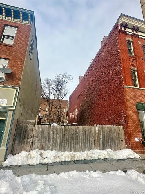 102 Broadway, Newburgh, NY, 12550-5514 | Card Image