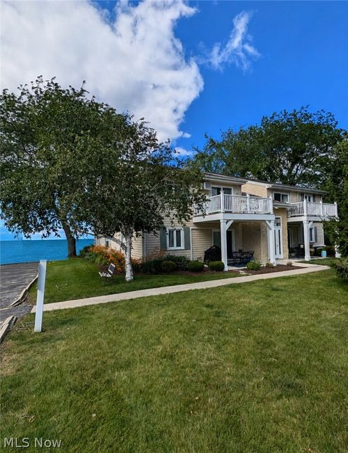 2-459 N Lake Pine Dr, Marblehead, OH, 43440-1269 | Card Image