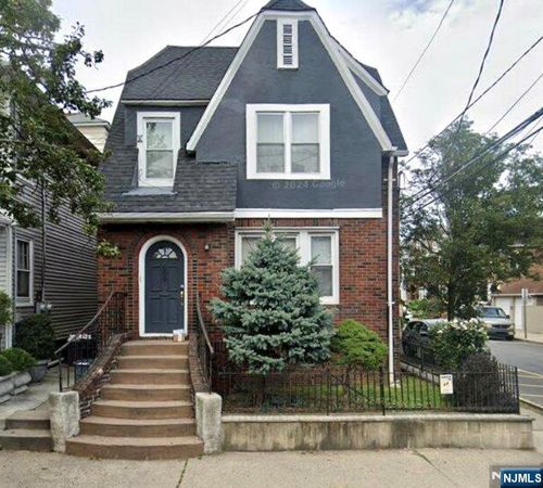 800 85th St, North Bergen, NJ, 07047-5141 | Card Image