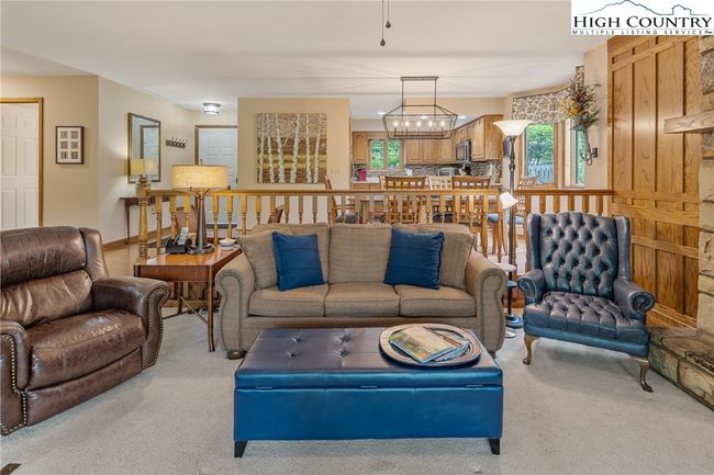 UNIT-1 - 491 Waterside Dr, Condo with 2 bedrooms, 2 bathrooms and null parking in Blowing Rock NC | Image 4