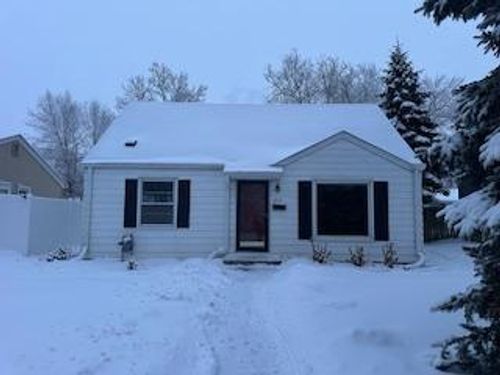 6921 Russell Ave S, Richfield, MN, 55423-2025 | Card Image