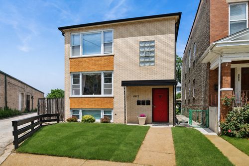 4912 Berteau Ave, Chicago, IL, 60641-1633 | Card Image