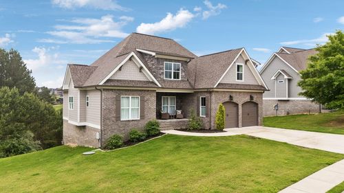 13274 Blakeslee Dr, Soddy Daisy, TN, 37379-9136 | Card Image