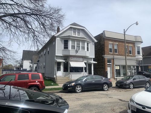 2906-2904 W Arthur Avenue, Milwaukee, WI, 53215 | Card Image