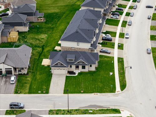 2 Evylean Crt, Saint Thomas, ON, N5R0P6 | Card Image