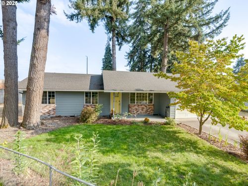 11215 Ne 85th Cir, Vancouver, WA, 98662-3143 | Card Image