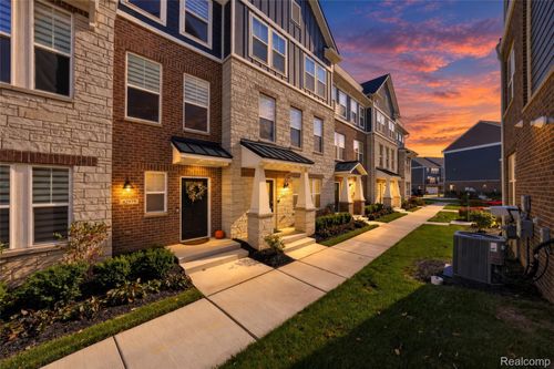 41-42975 Atwood Avenue Avenue, Novi, MI, 48375 | Card Image