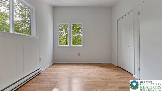 5015 Woodbridge Dr E, House other with 3 bedrooms, 2 bathrooms and null parking in Bushkill PA | Image 13
