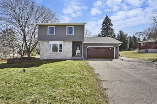 6788 Prairie View Drive, BRISTOL, WI, 53590 | Card Image
