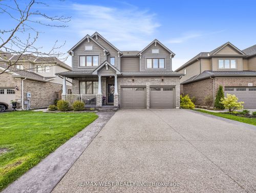 5632 Av Osprey, Niagara Falls, ON, L2H0M2 | Card Image