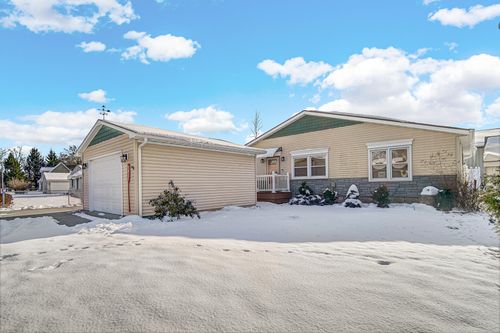 5027 E Woodland Dr, Knox, IN, 46534 | Card Image