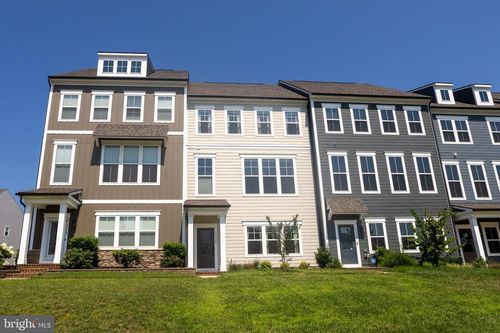 1730 Autumn Maple Leaf Dr, DUMFRIES, VA, 22026-2820 | Card Image