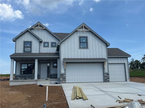 1985 Longview Ct, Kansas City, MO, 64134 | Card Image