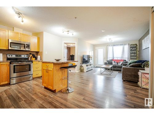 1124-330 Clareview Station Dr Nw, Edmonton, AB, T5Y0E6 | Card Image