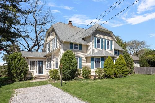 110 Narragansett Ave W, South Kingstown, RI, 02879-3814 | Card Image