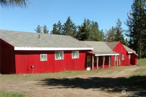 121 High Country Dr E, Tonasket, WA, 98855-9384 | Card Image