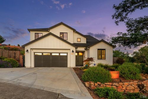 3668 Fir Ridge Dr, Santa Rosa, CA, 95403 | Card Image