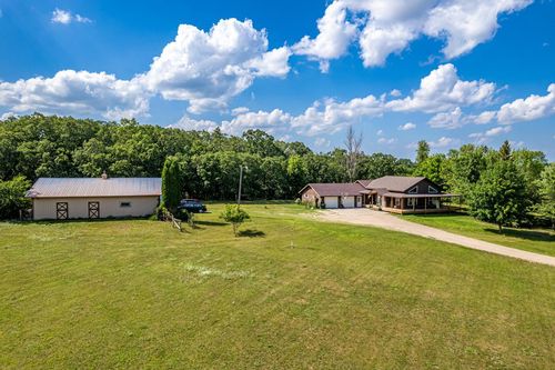 13520 W Lake Sallie Dr, Detroit Lakes, MN, 56501-7103 | Card Image