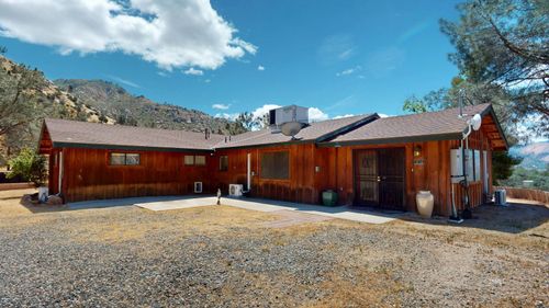 3934 Ceed Ln, Lake Isabella, CA, 93240-9648 | Card Image