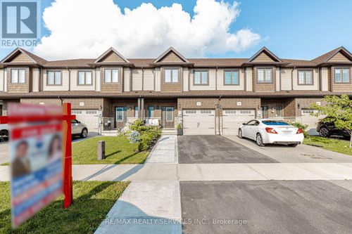 1561 Dunkirk Avenue, Woodstock (Woodstock - North), ON, N4T0L1 | Card Image