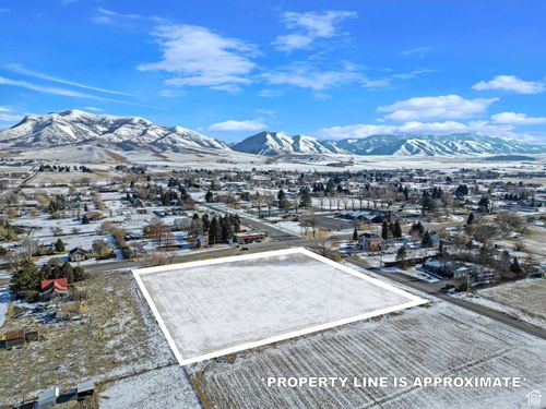 8975 S 200 W, Paradise, UT, 84328-7742 | Card Image