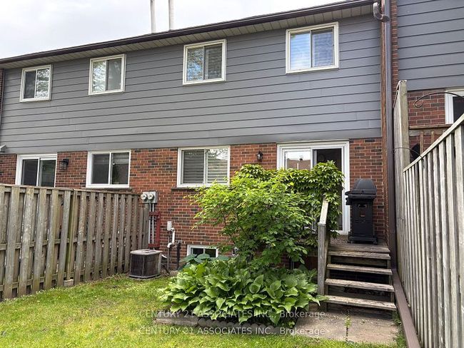 47 - 1616 Haig Blvd, Condo with 3 bedrooms, 2 bathrooms and 1 parking in Mississauga ON | Image 46