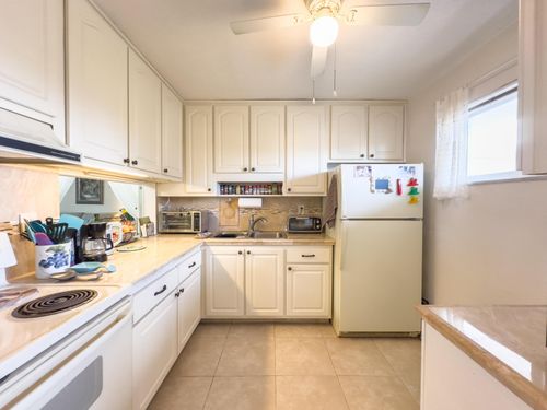 207-2534 Garden Dr S, Lake Worth, FL, 33461-6271 | Card Image