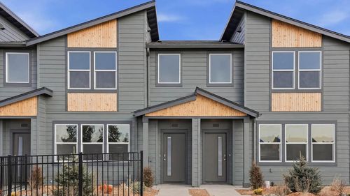 21313 Wilderness Way, Bend, OR, 97702-2394 | Card Image
