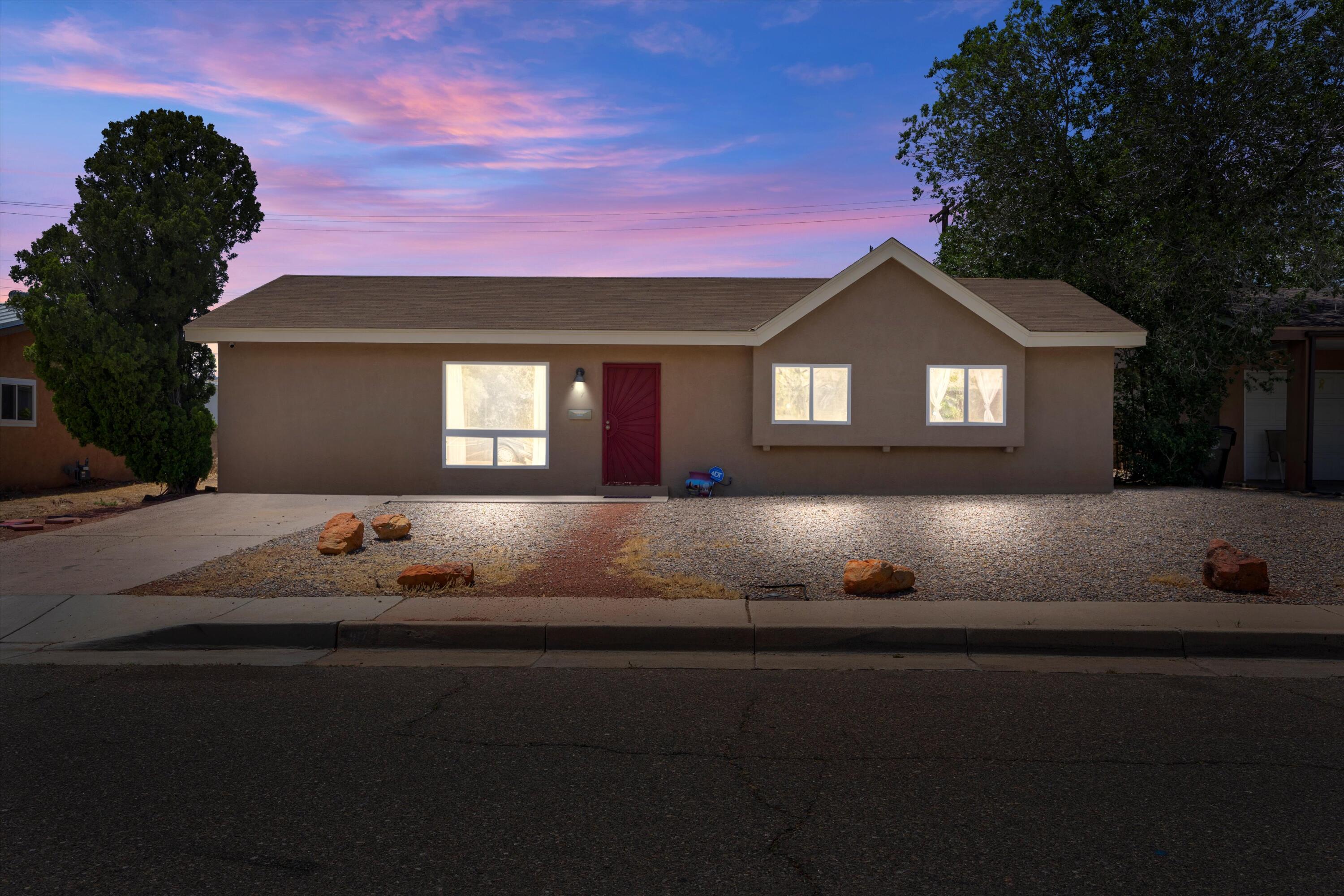 Carol St, Albuquerque, NM 87112