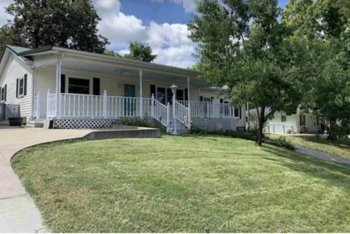 705 Oak St, Grayson, KY, 41143-1411 | Card Image