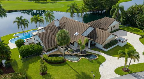 910 Greensward Ln, Delray Beach, FL, 33445-9021 | Card Image