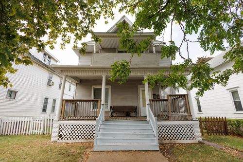 341 S 5th Ave, Kankakee, IL, 60901-3646 | Card Image