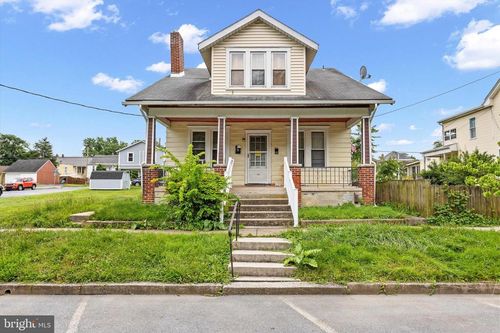 110 Bosler Ave, LEMOYNE, PA, 17043-1925 | Card Image