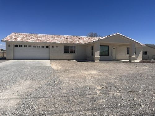 701 Mount Charleston Dr, Pahrump, NV, 89048-5628 | Card Image