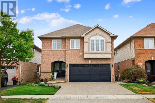 4118 Pincay Oaks Lane, Burlington (Tansley), ON, L7M4L6 | Card Image