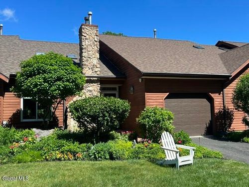12 Lillian Lane, Troy, NY, 12180 | Card Image