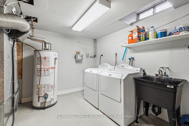3193 Greenbough Cres, House other with 3 bedrooms, 3 bathrooms and 2 parking in Burlington ON | Image 26